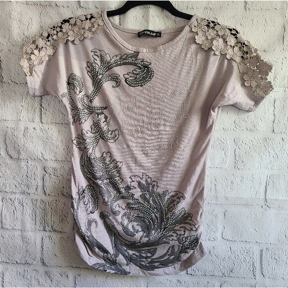 Bermini Beautiful Girls Bedazzled Lace Sleeve T-Shirt SZ XS - Picture 2 of 12